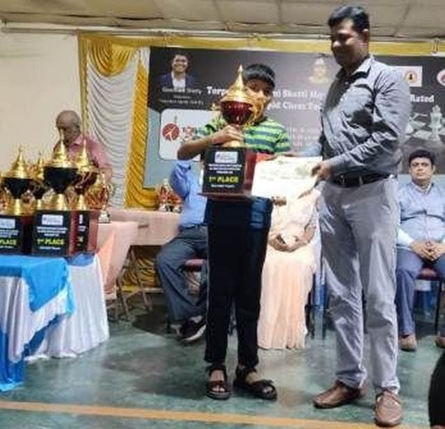 Anshul Panicker of Class VI bags 1st place in the All India Fide Rated Chess Tourney