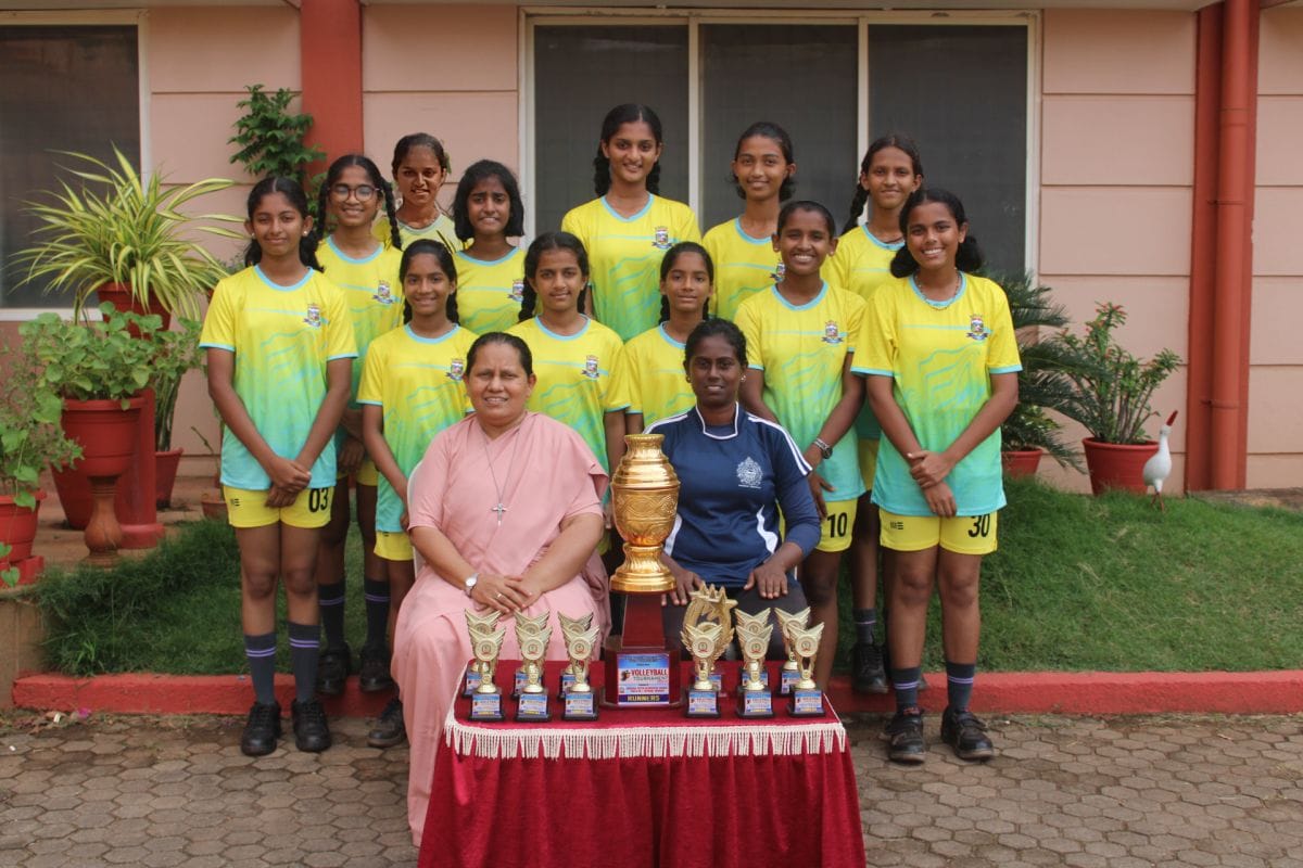 Our U-14 Girls' Volleyball team win the Runner Up Trophy in the AICS Volleyball Tournament 2022