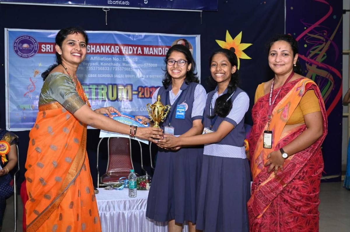 Our Budding Scientists win the 1st place in “SPECTRUM-2022”