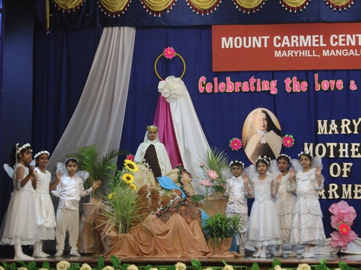 Students and Staff celebrate the School Feast, the Feast of Mary, Mother of Carmel